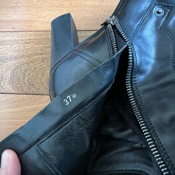 Prada boots - Picture 6 of 6